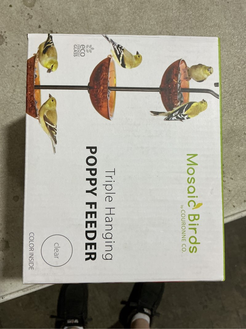 Condition photo showing New/Like New for Triple Hanging Poppy Feeder (COLOR MAY VARY) 