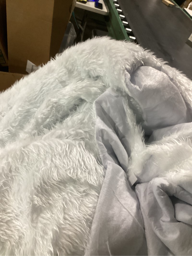 Condition photo showing Good Condition for Large Shag Area Rugs 8 x 10, Plush Fuzzy Rugs for Living Room, Ultra Soft Fluffy Furry Rug for Bedroom, Indoor Carpet Nursery Rugs for Kids Room Home Decor, White Cream White 8 x 10 ft