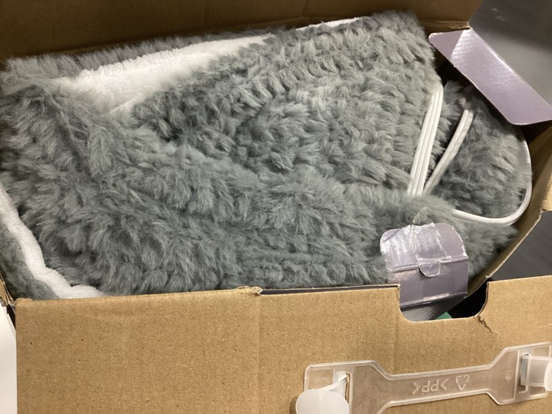 Condition photo showing item condition for Heated Blanket Electric Throw Blanket with 5 Heat Settings, 10H Auto-Off, 50"x60" Soft Wave Fleece for Couch, Bed & Office, ETL Certified