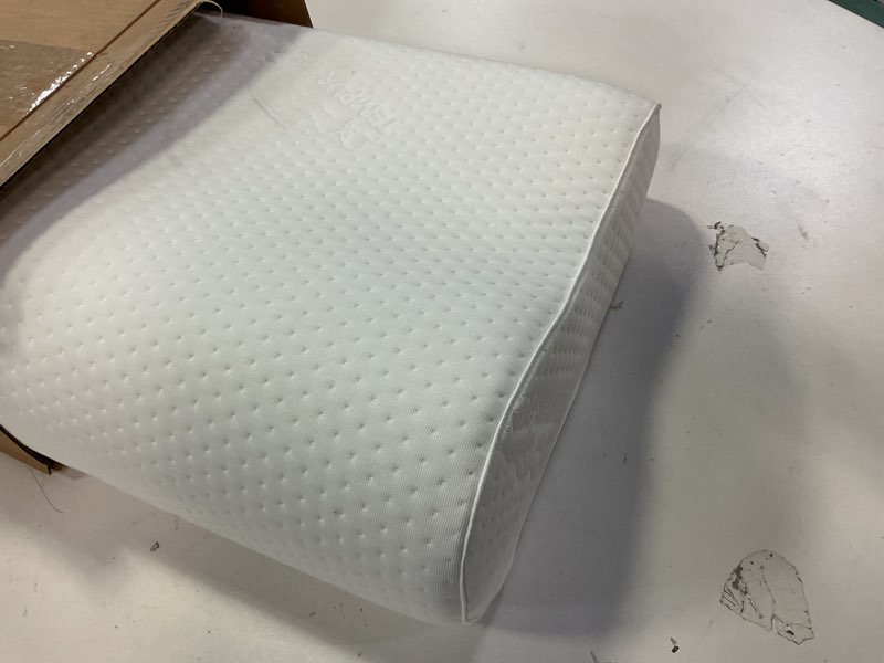 Condition photo showing Good Condition for Tempur-Pedic TEMPUR-Ergo Neck Pillow, Medium Profile, White Medium Profile 1
