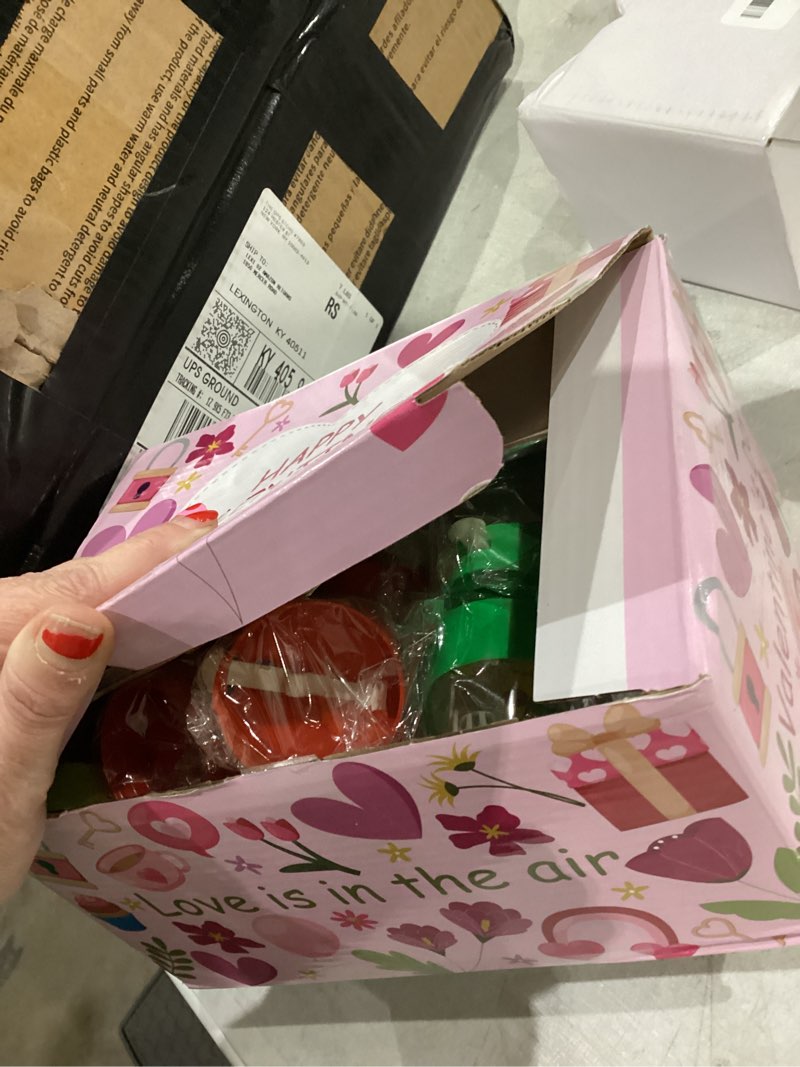 Condition photo showing New/Like New for 30-Pack Valentine’s Day Mini Finger Basketball Shooting Toys Bulk with Cards for Kids Handheld Shooting Game Fidget Party Favors School Gifts Exchange Classroom Prizes Goodie Bags for Boys and Girls