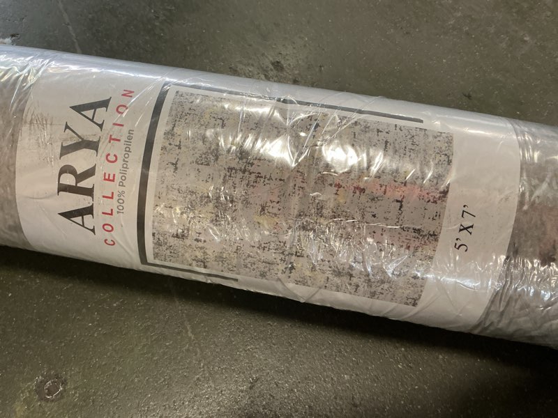 ARYA Area rug 5’x7’ A. Grey/L. Grey 