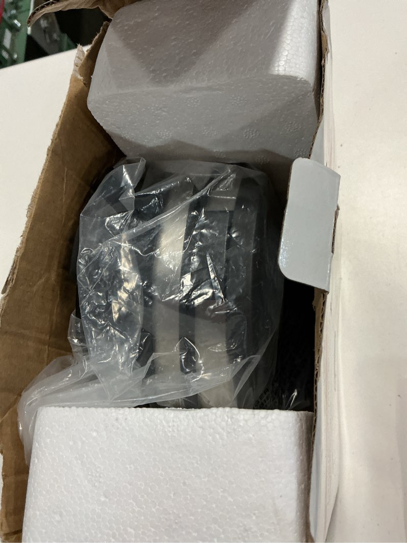 Condition photo showing New/Like New for cuisinart round classic waffle maker - stainless steel