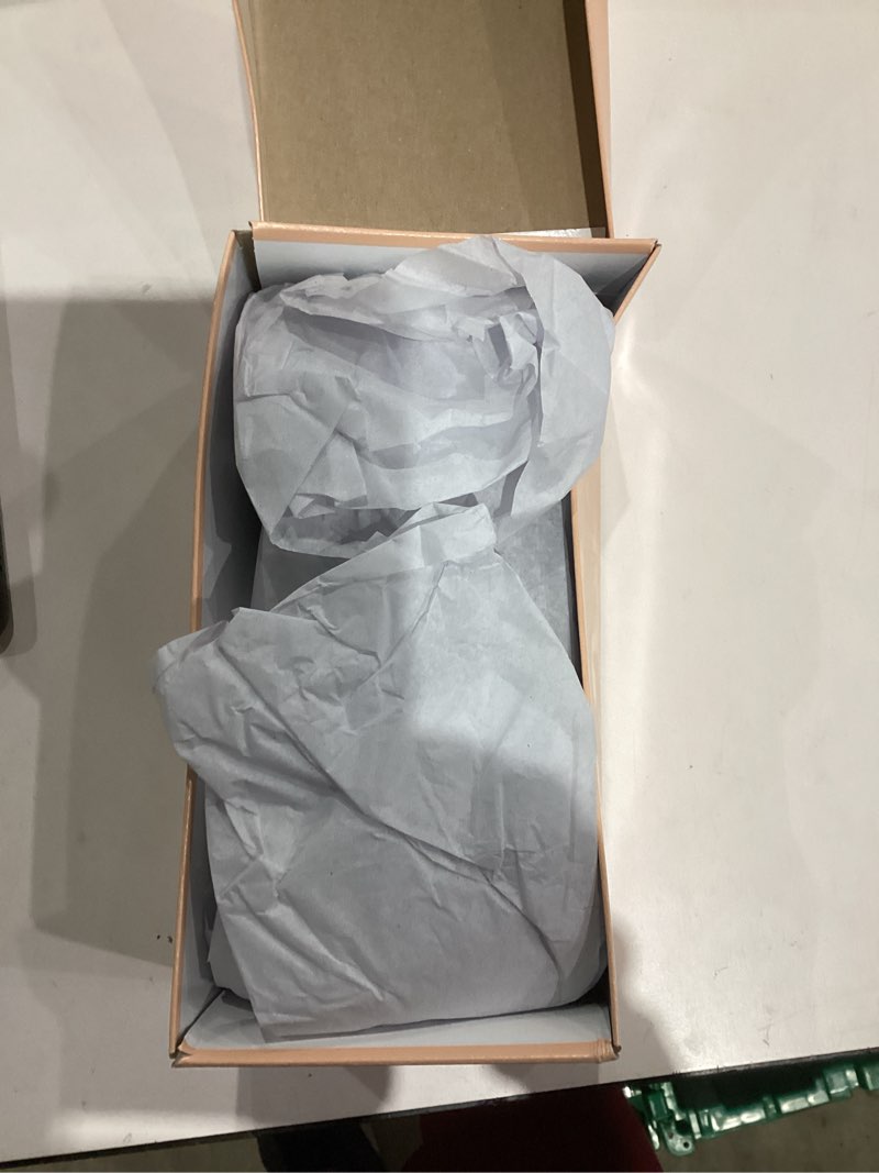 Condition photo showing New/Like New for Bloch Womens Annie Tyette 11 Big Kid Black Patent