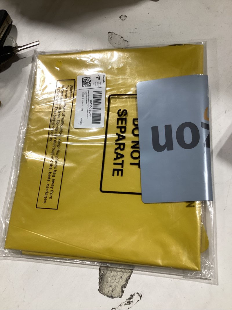 Condition photo showing New/Like New for deekin 4 pcs 45 inch lightning balloons bolt foil party large flash foil lightning bolt shape balloons for birthday wedding baby shower decorations(yellow)
