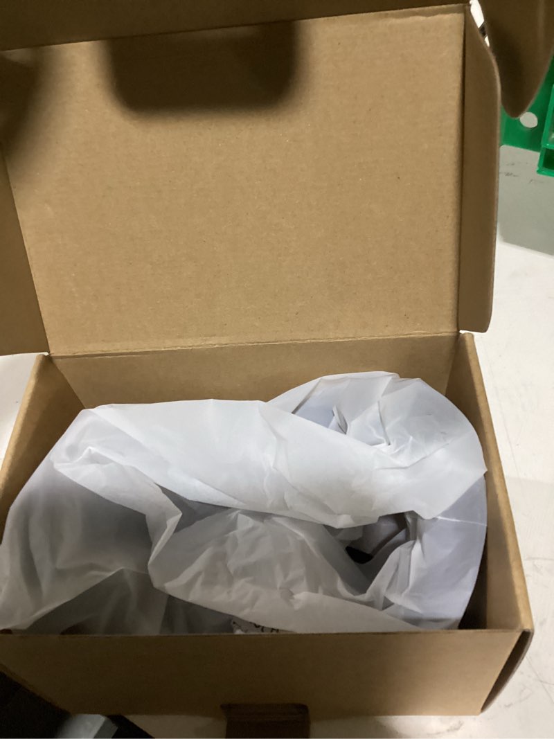 Condition photo showing New/Like New for kiwi design v3 facial interface,2 face pads compatible with meta/oculus quest 3 accessories, not for quest 3s 2pcs
