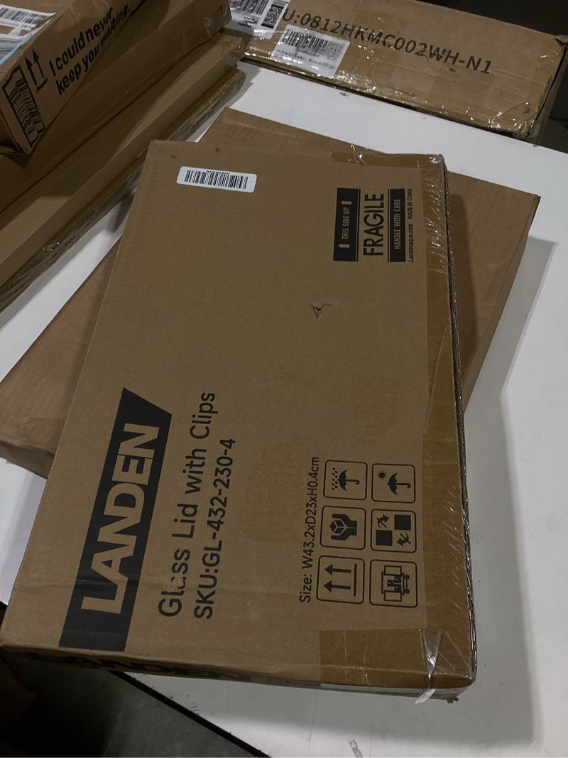 Condition photo showing Good Condition for landen 4mm thick clear glass aquarium lid, includes 4 clips for secure placement, 432 x 230mm(17.01x9.06 inches) for 440-444 mm inner length aquariums, adapted to landen sd453030 glass lid 432x230mm (1 pc)