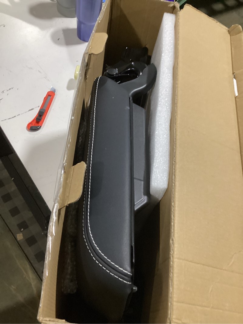 Condition photo showing Good Condition for Silverado Center Console Cover, Console Lid fit for 2014 2015 2016 2017 2018 2019 2020 Chevrolet Tahoe Chevy Suburban GMC Sierra 1500 2500 3500 2500HD 3500HD Yukon XL Armrest Cover 0227083AA