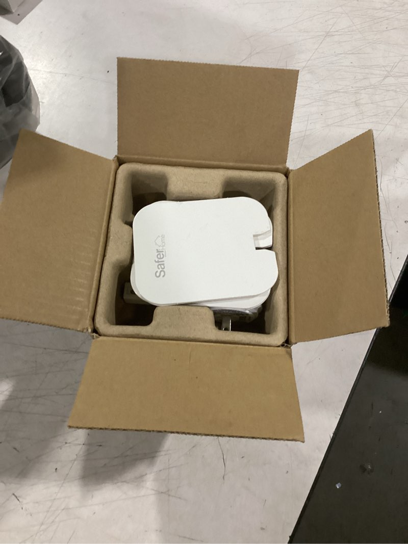 Condition photo showing Good Condition for safer home indoor plug-in fly trap - sh502-2sr - effective fruit fly traps for indoors, gnat traps for house indoor, 800 total sq ft protection - 2 devices + 2 glue cards
