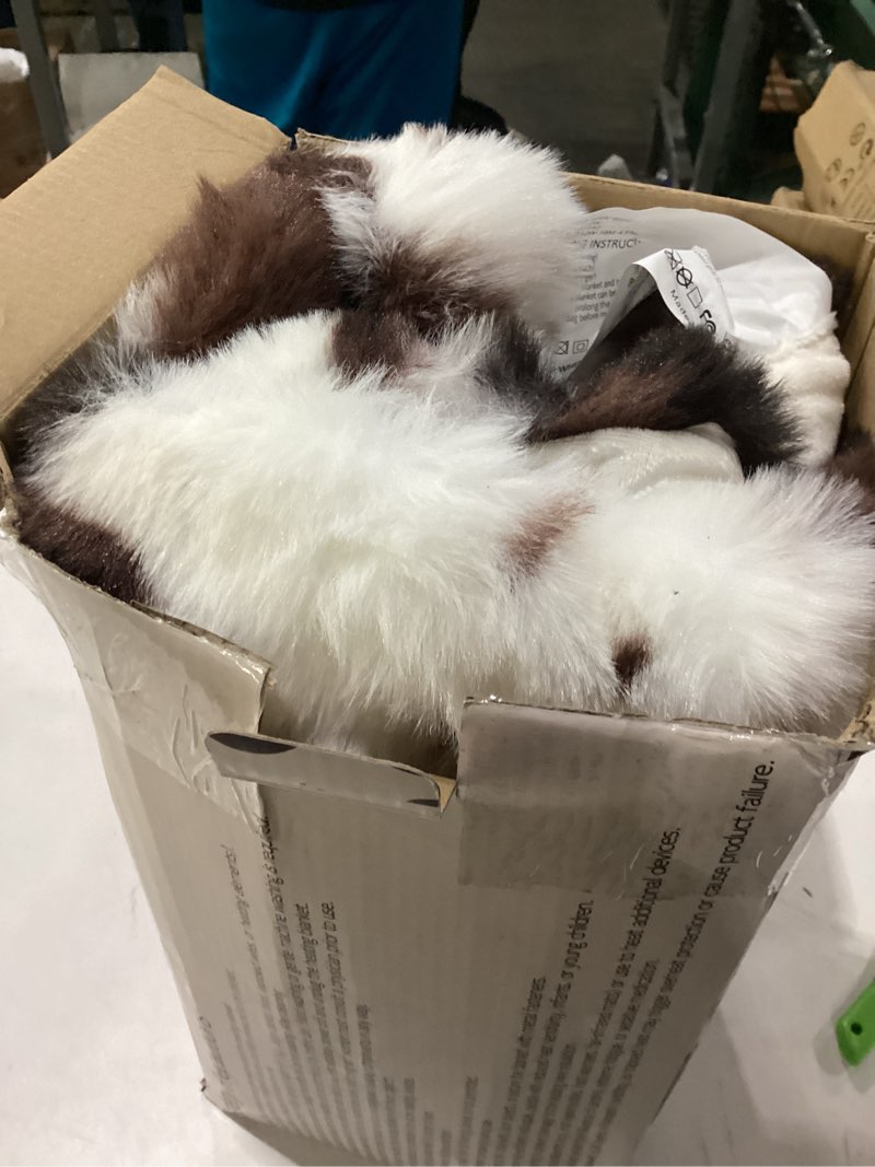 Condition photo showing Good Condition for cow print heating throw blankets luxurious western soft bubble faux rabbit fur 8 heat settings overheat protection quick heating electric heated blanket 50"x60"(brown) black, brown and white throw