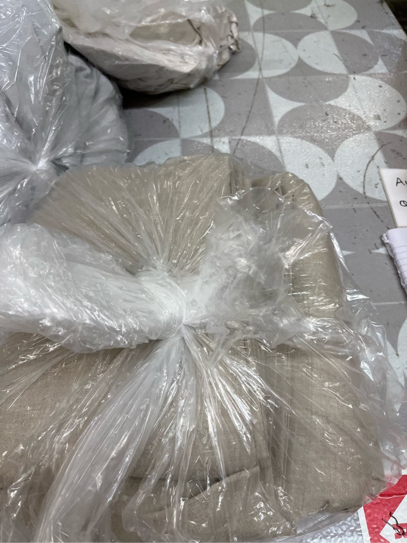 https://lotting-media.assets.bidfta.com/lotting_cdeccc1d-6faf-4aa1-b7a3-30221fab48d8