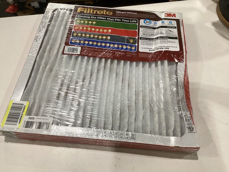Condition photo showing Good Condition for filtrete 20x20x1 ac furnace air filter, merv 11, mpr 1000, micro allergen defense, 3-month pleated 1-inch electrostatic air cleaning filter, 2 pack (actual size 19.719 x 19.719 x 0.84 in), bent