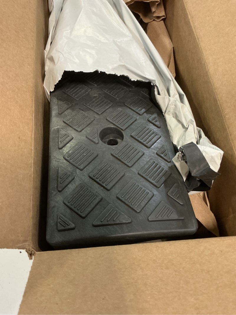 Condition photo showing Good Condition for Door Sill Ramp 19.68X5.11X1.96 Inch Rubber Threshold Ramp for Driveway and Loading Dock Anti-Slip Car Motorcycle Wheelchair