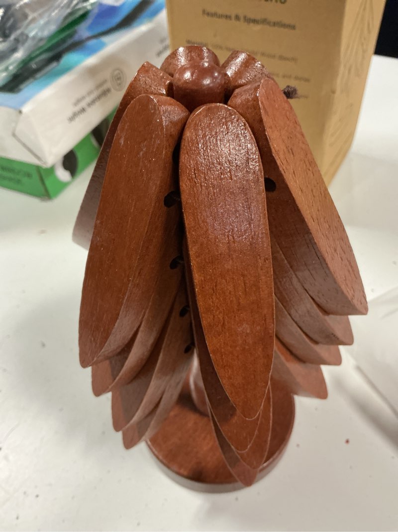 Condition photo showing Good Condition for wooden trivets for hot dishes, tree shape trivet set, 4 walnut wood + 1 stand stored like a christmas tree,foldable kitchen wooden trivet,for hot dishes?pot?bowl?teapot?hot pot holder(walnut wood)