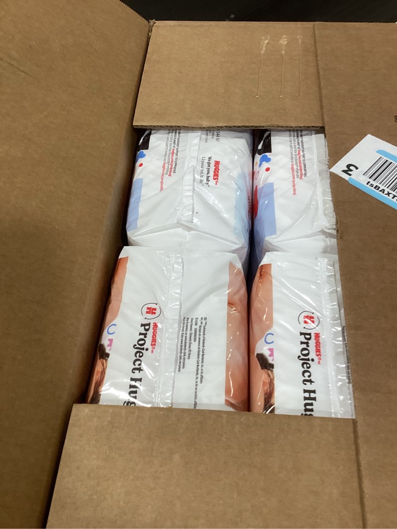 Condition photo showing New/Like New for huggies size 4 diapers, snug & dry baby diapers, size 4 (22-37 lbs), 186 count (6 packs of 31), packaging may vary size 4 186