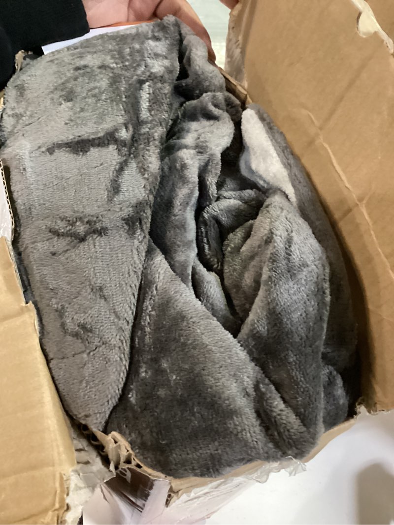 Condition photo showing Good Condition for Heated Blanket Electric Blanket Queen 84"x90" Dual Control Flannel Heating Blanket with 12 Heat Levels 12H Timer Auto Shut-Off Overheat Protection Soft & Cozy Machine Washable (Queen (84"x90"))