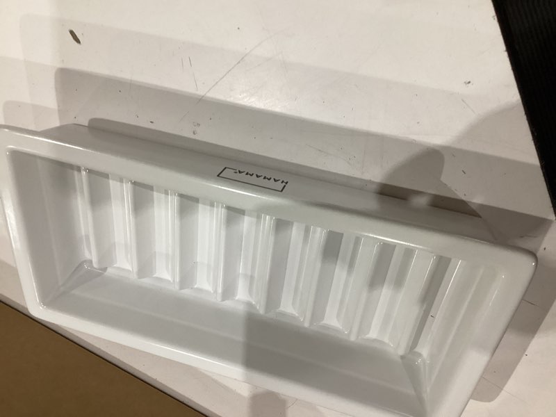 Condition photo showing Good Condition for ceramic grow tray
