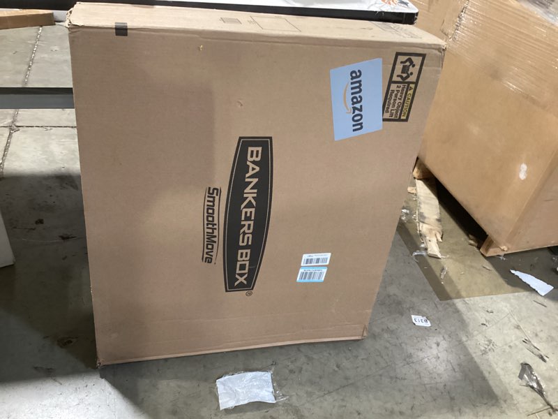 Condition photo showing As Is for bankers box medium classic moving box 20 pack, reinforced handles, tape-free assembly, box with lid, 19-in x 14.5-in x 15.5-in (8817202)