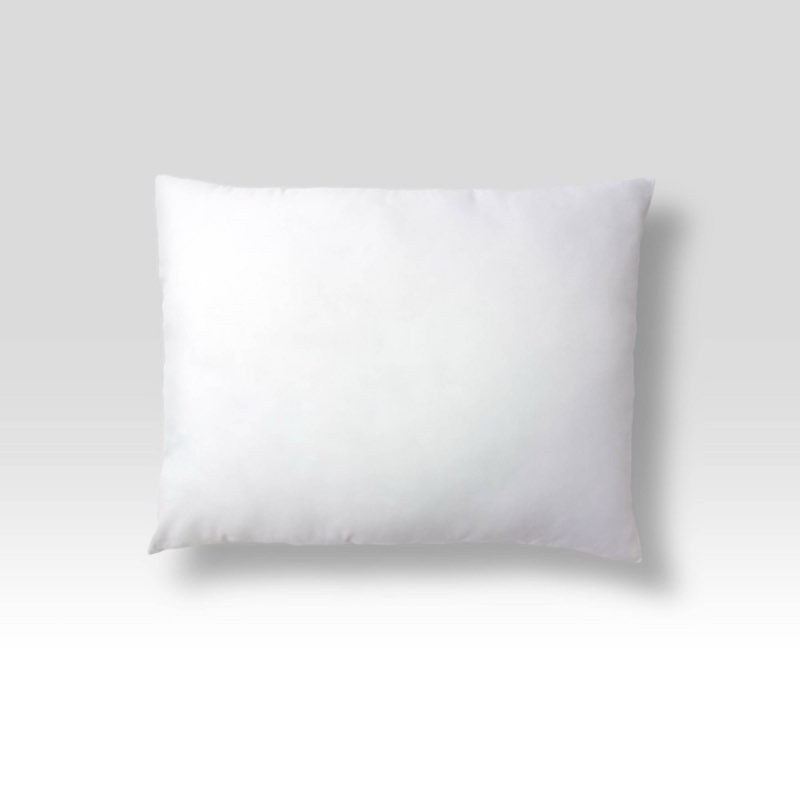 Token Standard/Queen Machine Washable Extra Firm Bed Pillow: Universal Sleeper, Polyester Microfiber, Tumble Dry, 18\"x24,6 units 