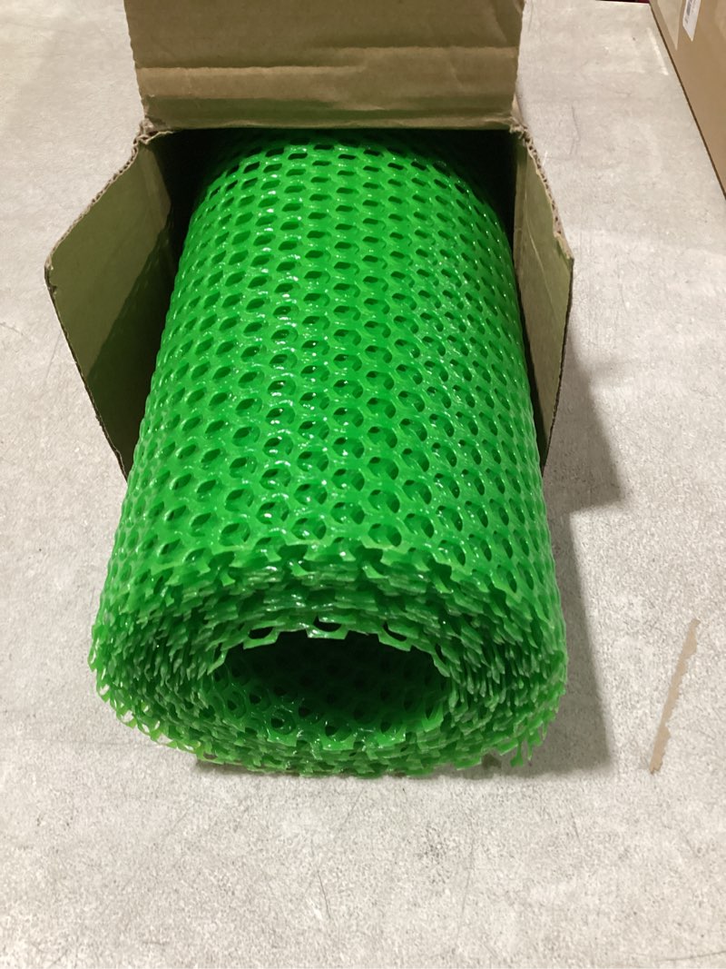 Condition photo showing Good Condition for plastic chicken wire mesh fence,plastic chicken wire roll 16in x 20ft,garden netting fencing barrier for poultry, animals, pets and balcony(green) green 16inx20ft