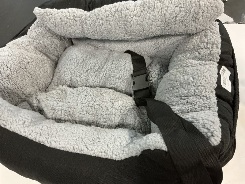 Condition photo showing Good Condition for oiilores dog car seat for small dogs,washable pet booster seats for car with clip-on safty leash, reversible puppy carseat with storage pockets, travel carrier bed for dogs under 25 lbs, grey