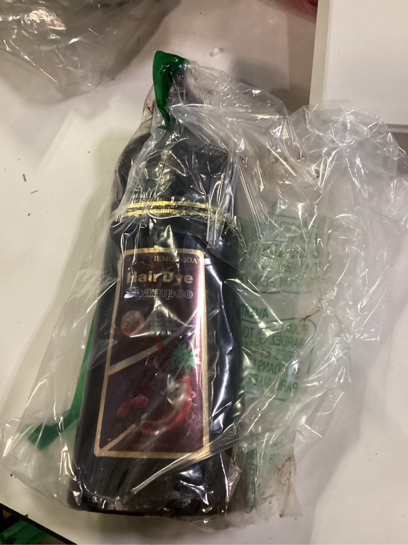 Condition photo showing Good Condition for Dark Brown Hair Dye Shampoo for Gray Hair, 3-in-1 Color Shampoo Hair Dye for Women & Men, 100% Gray Hair Coverage, Instant Hair Coloring Shampoo in Minutes, Shampoo Tinte Para El Cabello, Easy to Use