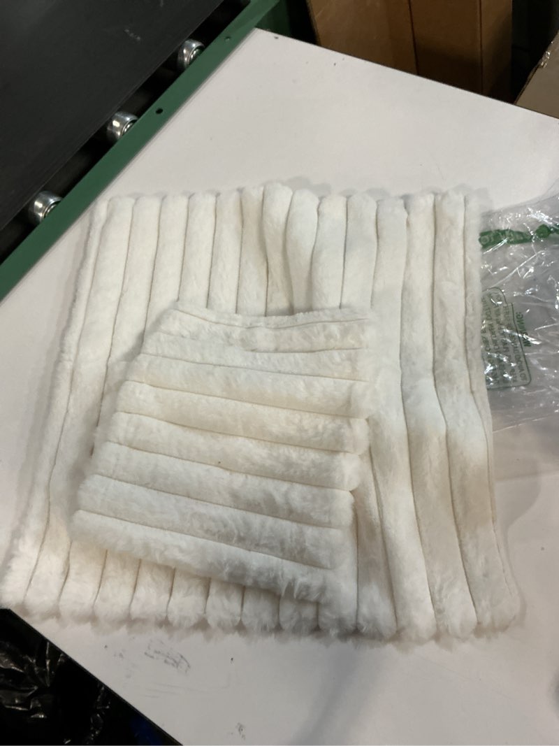 Condition photo showing Good Condition for decorUhome Faux Fur Spring Throw Pillow Covers 18x18 Set of 2, Decorative Soft Plush Striped Neutral Couch Euro Pillow Covers with Velvet Back for Sofa, Bed, Living Room Home Decor, White White 18" x 18" (Pack of 2)