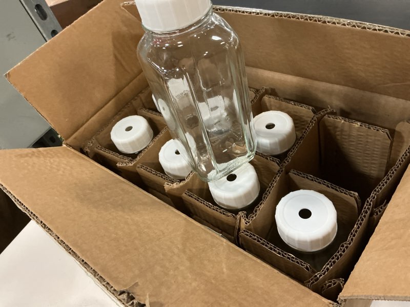 Condition photo showing Good Condition for ruckae 16oz 8 pack glass juice bottles with hole lids - reusable square glass juice bottles with leak-proof lid & capacity marks for containers juicing,milk,smoothies