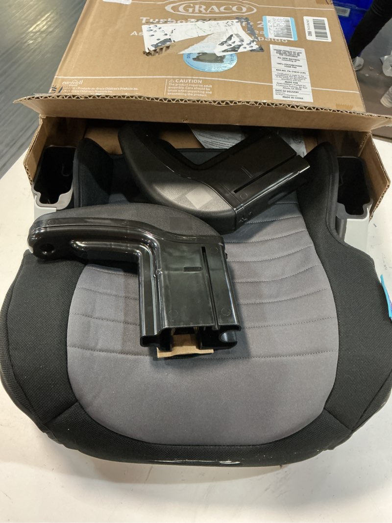 Condition photo showing New/Like New for graco turbobooster 2.0 backless booster car seat, denton