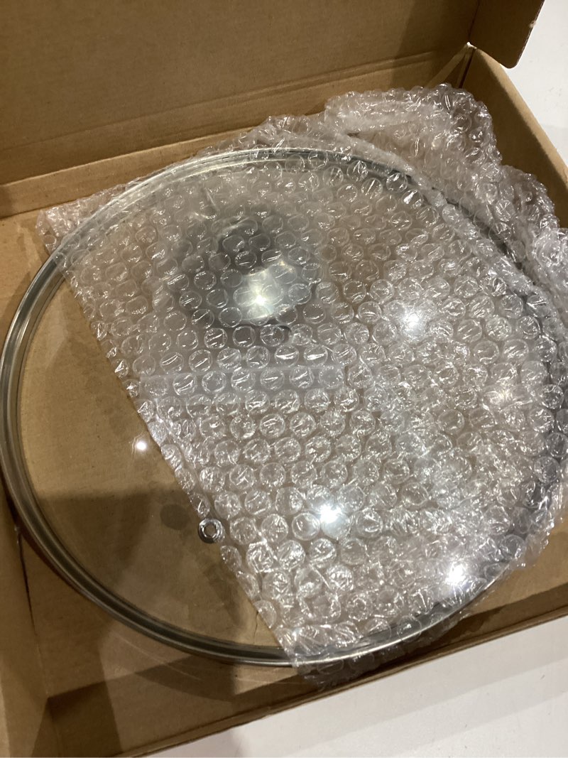Condition photo showing Good Condition for Tempered Glass Lid with Heat Resistant Handle,9.5"/24cm, Clear 9.5 inch