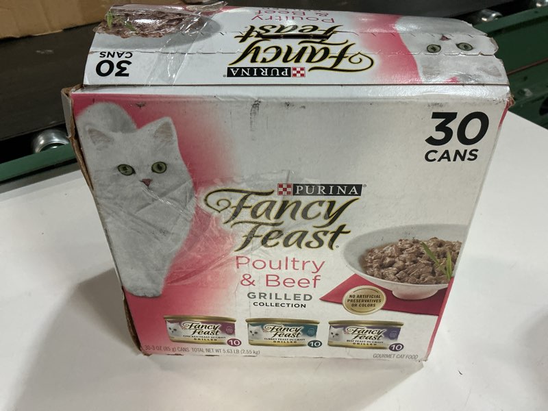 Condition photo showing New/Like New for Best by:JAN/2028)Purina Fancy Feast Grilled Wet Cat Food Poultry and Beef Collection Wet Cat Food Variety Pack - (Pack of 30) 3 oz. Cans