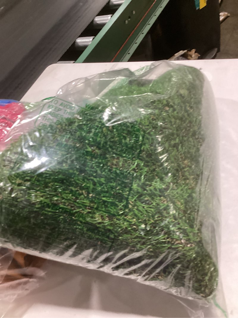 Condition photo showing Good Condition for XLX TURF 6FT x 10FT Indoor Outdoor Fake Grass Rug, Artificial Turf Roll for Patio Balcony Backyard Decor - Realistic Grass Flooring for Dog Kennels, Pet Friendly & Drainage 6FTX10FT Green-0.6" Low Pile