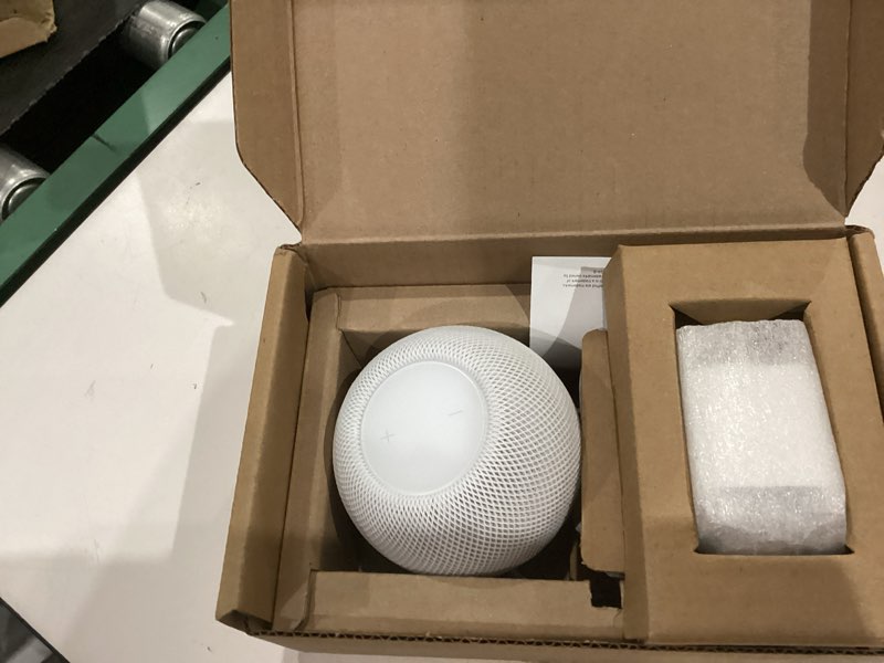 Condition photo showing Good Condition for apple - homepod mini - white