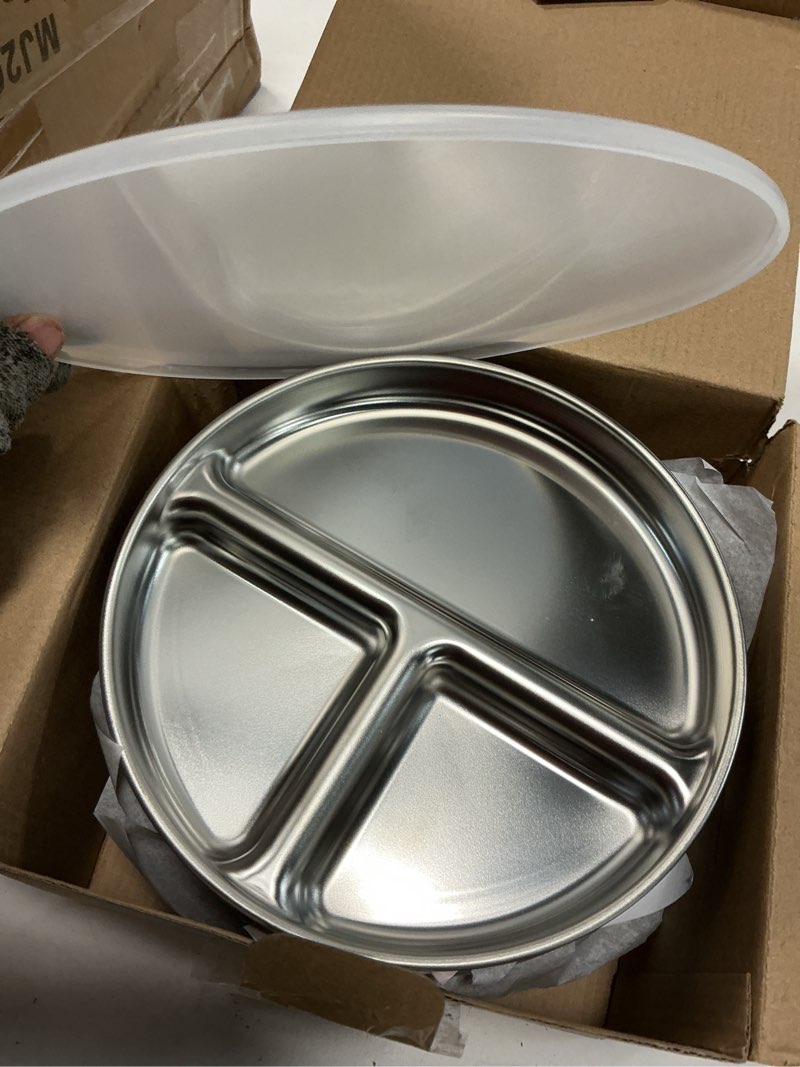 Condition photo showing Good Condition for elk and friends stainless steel divided plates with silicone sleeve for babies & toddlers | lids included | stay put suction | dinner & snack plates | 4 pack sage/misty blue/navy/gray suction sleeve