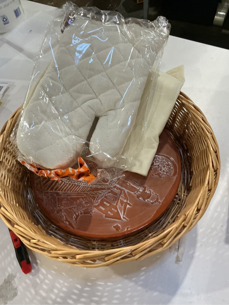 Condition photo showing New/Like New for Bread Basket with Terracotta Warming Stone, Tea Towel and Oven Mitts