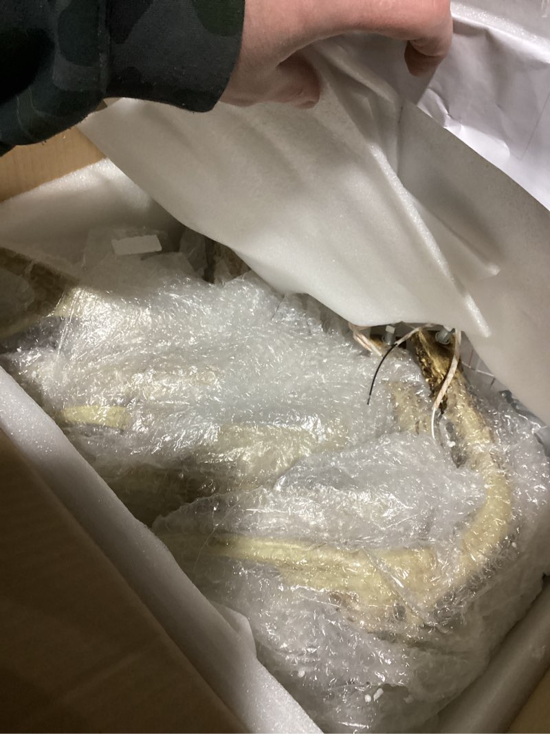 Condition photo showing Good Condition for Meefad Rustic Antler Ceiling Light - Farmhouse Flush Mount, 5-Light Antler Chandelier for Dining & Living Room