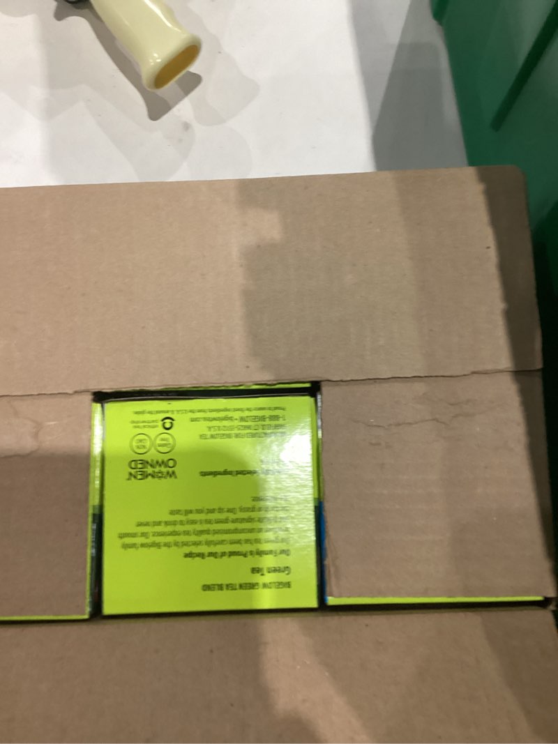 Condition photo showing New/Like New for Bigelow Tea Green Tea Keurig K-Cup Pods, Caffeinated Tea Keurig Tea Pods, 12 Count (Pack of 6), 72 Total K-Cup Pods 72 count (Pack of 6)