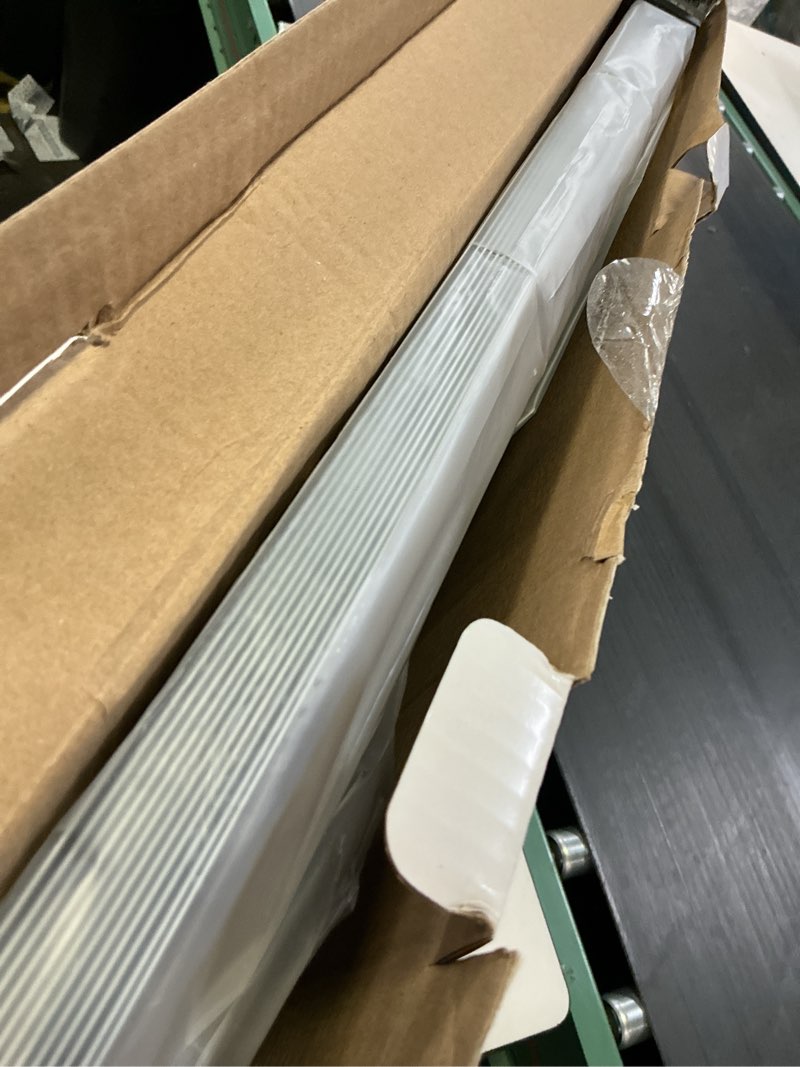https://lotting-media.assets.bidfta.com/lotting_ce679555-a077-40b1-a25d-aed394301fa4