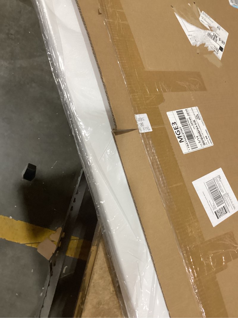 Condition photo showing New/Like New for sherr 3 pcs 30 x 40 inch large canvas for painting cotton stretched canvas blank white canvases triple primed painting profile blank canvases for watercolor acrylics oil painting 29.25 x 40 inch 3