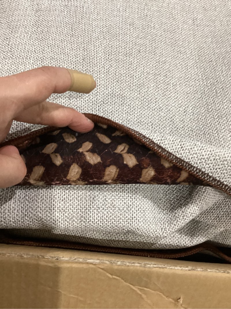 Condition photo showing Good Condition for RUGSREAL Braided Print Washable 8x10 Large Rug for Living Room Modern Braid Printed Bedroom Rug Non Slip Stain Resistant Dining Room Throw Carpet Soft Farmhouse Accent Carpet HomeDecor, Moss Brown Moss/Brown 8' x 10' (Rectangular)