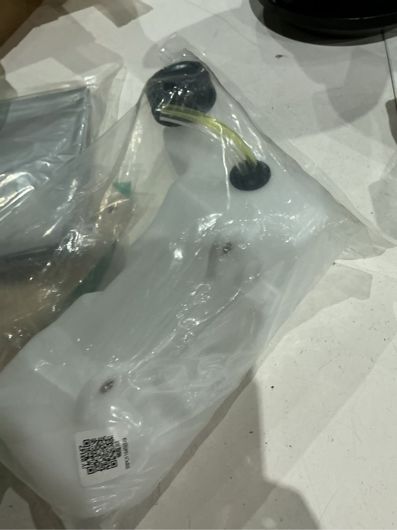 Condition photo showing Good Condition for trimmer fuel tank assembly brush cutter gas tank trimmer fuel compatible fuel tank for cg430 520 43cc 52cc 47cc brush cutter replacement part accessory