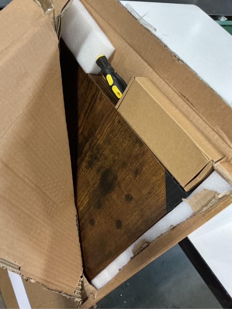 Condition photo showing Good Condition for 5 pcs 36×16 wire rack covers for shelves – engineered wood shelf covers for wire shelving, rustic farmhouse for pantry, closet(5 pcs, 36×16 inch) 36"w × 16"d