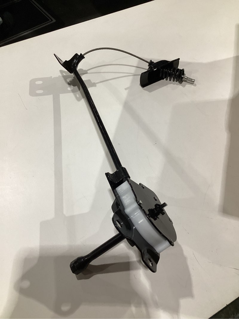 Condition photo showing Good Condition for 925-505 Spare Tire Wheel Winch Compatible with Hyundai Santa Fe 2006-2008 Sport Utility, Replaces OE 925-505,628502B000,925505