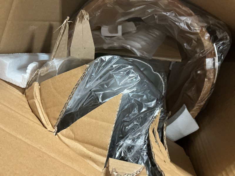 Condition photo showing Good Condition for Elite Gourmet EIM916X Old Fashioned 6 Quart Vintage Wood Bucket Electric Ice Cream Maker Machine Appalachian, Bonus Classic Die-Cast Hand Crank for Churning, Uses Ice and Rock Salt