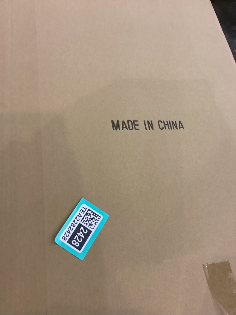 https://lotting-media.assets.bidfta.com/lotting_ce7f41e0-0594-4f50-8c93-0a7c4a718377