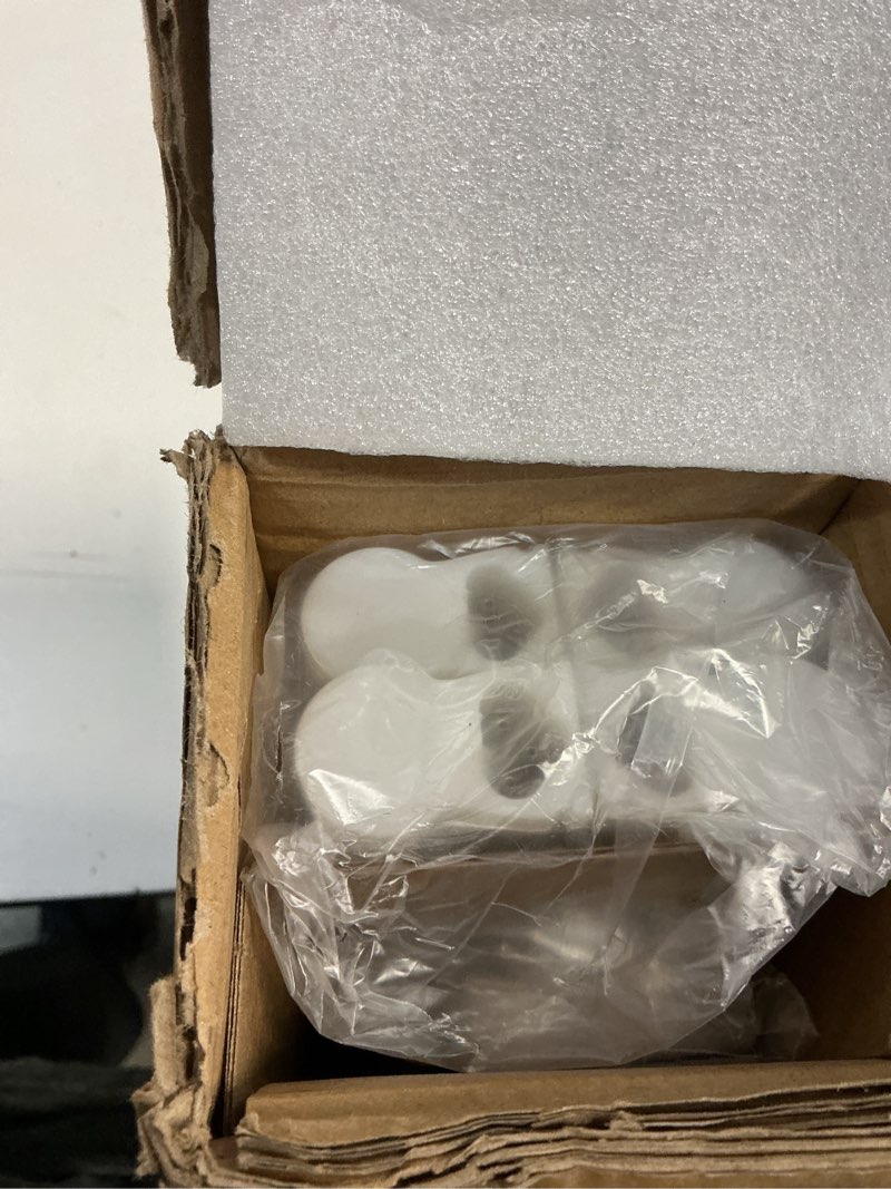 Condition photo showing New/Like New for Pak 4FT LED Shop Lights, 2300LM 6500K Cool White, 20W Energy Efficient Linkable Ceiling and Under Cabinet Lighting, T5 Integrated Utility Fixture for Garage, Workshop, Basement, FCC Certified, 4 Pack White 4FT 6500K-4 Pack