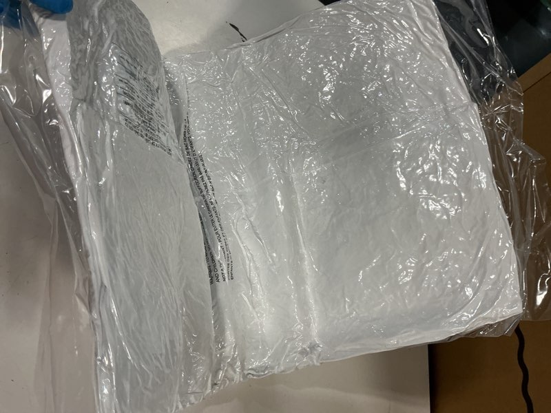 Condition photo showing Good Condition for puredown® Euro Pillow Inserts 26 x 26 (Pack of 2, White), Down Feather Pillow Stuffer, Premium White Pillows for Bed, Couch, and Cushion 26x26 Inch 2