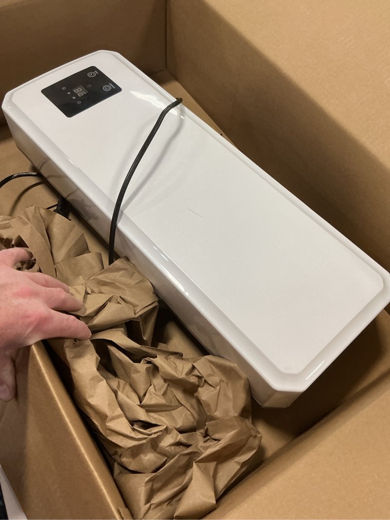 Condition photo showing Good Condition for 1500W Chicken Coop Heater for Winter, 2 Mode Wall-Mounted Chicken Coop Heater with Timer & Remote Co