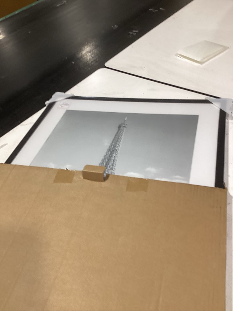 Condition photo showing New/Like New for upsimples 20x24 picture frame, display pictures 16x20 with mat or 20 x 24 without, wall hanging poster frames, black, 1 pack black 20x24