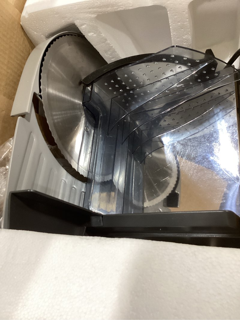 Condition photo showing Good Condition for cuisinart kitchen pro food slicer, meat slicer with slice control knob adjusts from 1/32" to 1/2" to slice bread, roasts, and firm cheeses, removable 7.5" stainless steel cutting blade, fs-75, gray